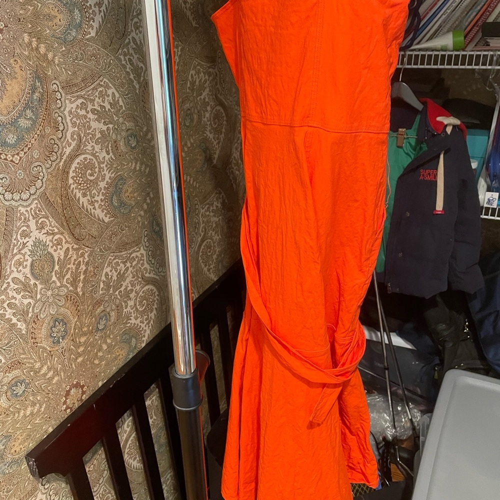 ALC orange dress , collection 2020, size 10, v neck , midi